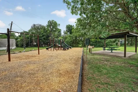 135 Kiowa Trail Lockhart TX 78644