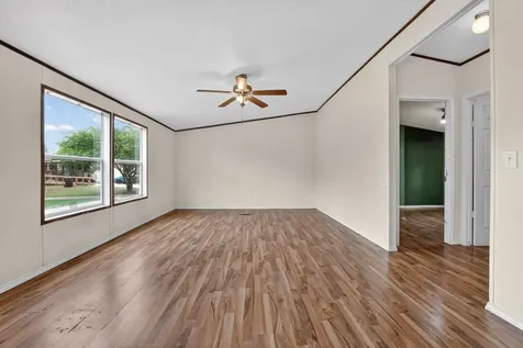 135 Kiowa Trail Lockhart TX 78644