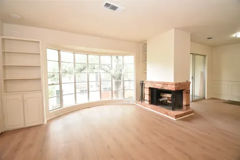 2595 Marilee Lane 2 Houston TX 77057