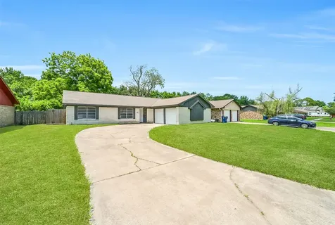 9418 Vicksburg Avenue Texas City TX 77591