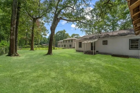 601 Dogwood Trail Conroe TX 77316