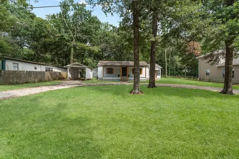 601 Dogwood Trail Conroe TX 77316