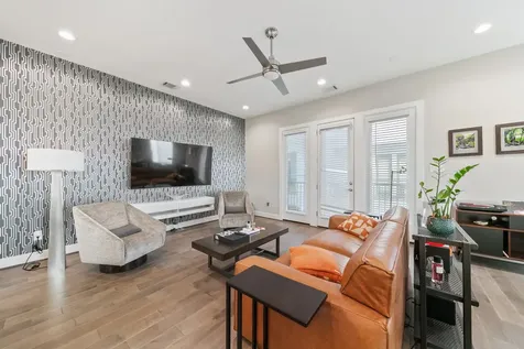 4032 Buck Street A Houston TX 77020