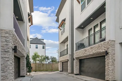4032 Buck Street A Houston TX 77020