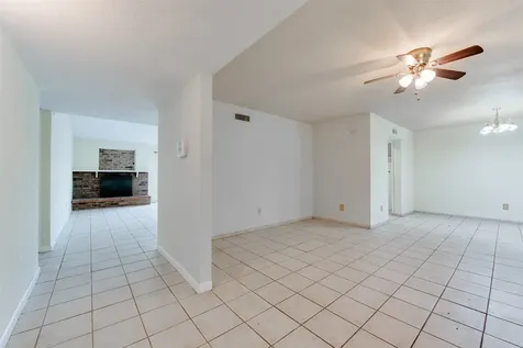 15702 Mendocino Drive Houston TX 77051
