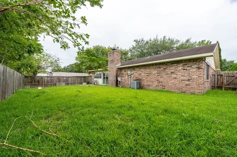 15702 Mendocino Drive Houston TX 77051