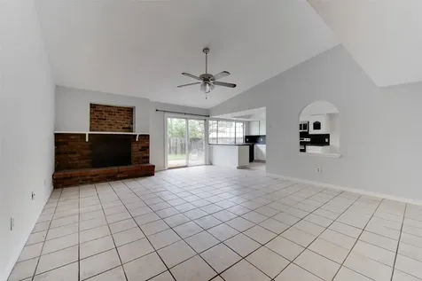 15702 Mendocino Drive Houston TX 77051