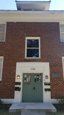 3719 Audubon Place 1 Houston TX 77006