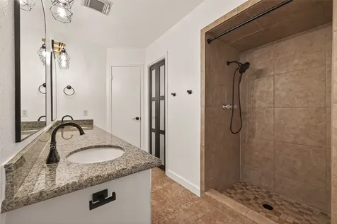 5347 Lincoln Green Drive Katy TX 77493