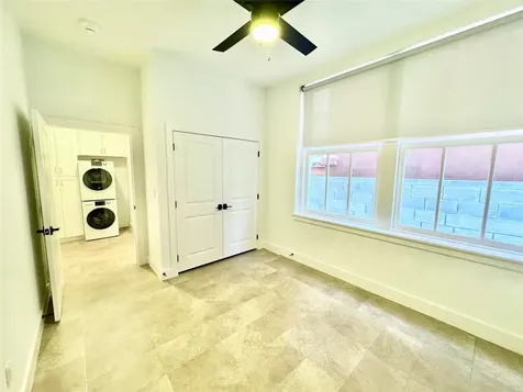 2102 Mechanic Street 206 Galveston TX 77550