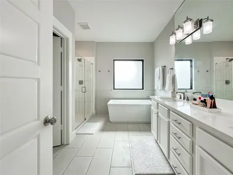1104 Pearl Wood Drive Houston TX 77008