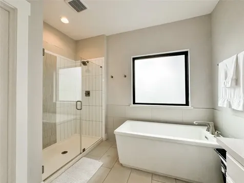 1104 Pearl Wood Drive Houston TX 77008
