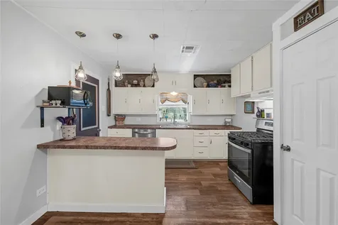 3027 Poppy Street Needville TX 77461