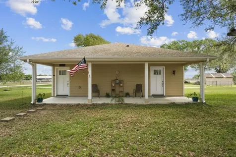 3027 Poppy Street Needville TX 77461