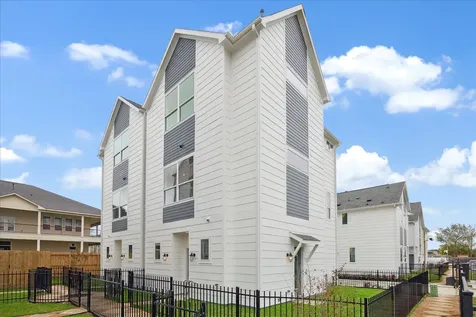 1648 W Tidwell Road Houston TX 77091