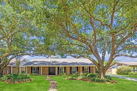 9926 Cliffwood Drive Houston TX 77096