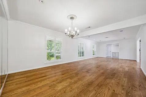 9926 Cliffwood Drive Houston TX 77096