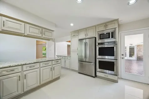 9926 Cliffwood Drive Houston TX 77096