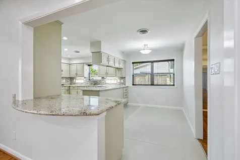 9926 Cliffwood Drive Houston TX 77096