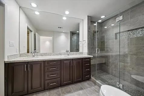 9926 Cliffwood Drive Houston TX 77096
