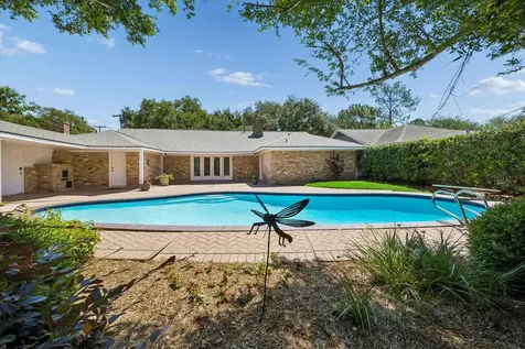 9926 Cliffwood Drive Houston TX 77096