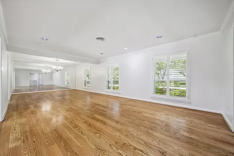 9926 Cliffwood Drive Houston TX 77096