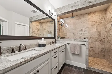 2506 Turnbull Drive Houston TX 77008