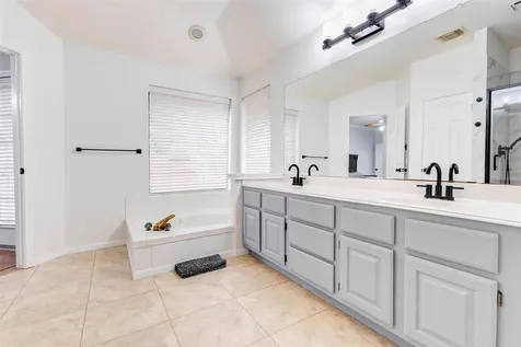 7603 Shangrila Lane Houston TX 77095