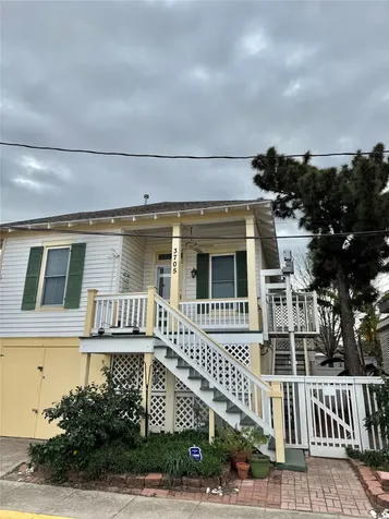 3705 Avenue Q 1/2 Galveston TX 77550