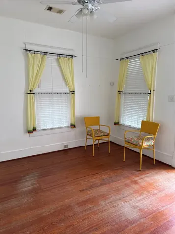 3705 Avenue Q 1/2 Galveston TX 77550