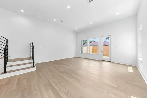 4710 Gunter Street Houston TX 77020