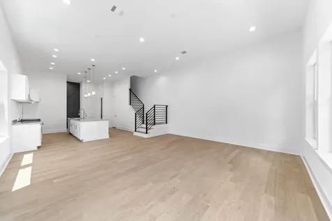4710 Gunter Street Houston TX 77020