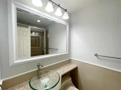 2015 Ansbury Drive Houston TX 77018