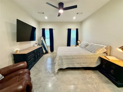 133 Ellis Lane West Columbia TX 77486