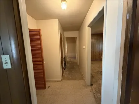 1532 Sunny Acres Winnie TX 77665
