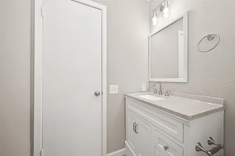 7646 Winkle Wood Lane Houston TX 77086