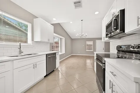7646 Winkle Wood Lane Houston TX 77086