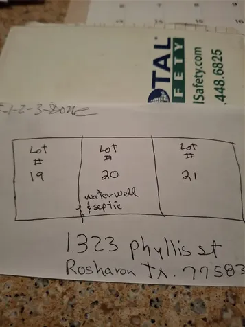 1323 Phyllis Street Rosharon TX 77583