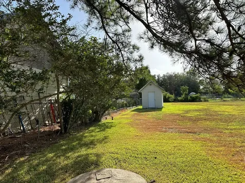 1323 Phyllis Street Rosharon TX 77583