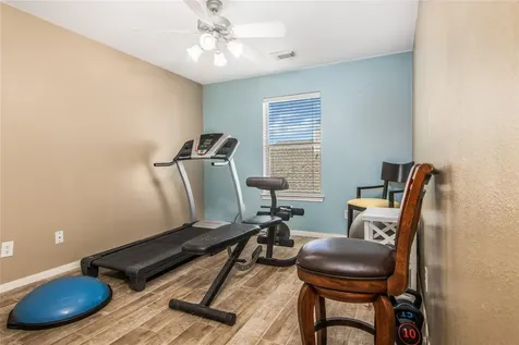 810 Hallmark Oak Street Seabrook TX 77586