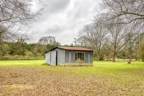 397 County Road 1500 Crockett TX 75835