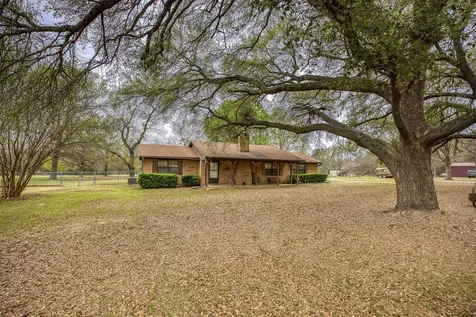 397 County Road 1500 Crockett TX 75835