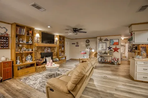 397 County Road 1500 Crockett TX 75835