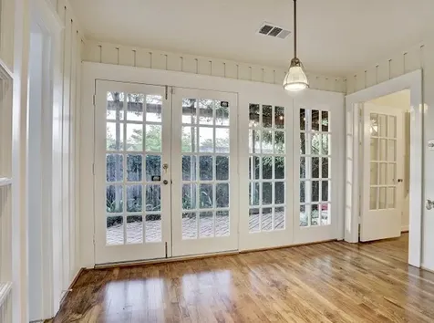 1652 Vassar Street Houston TX 77006