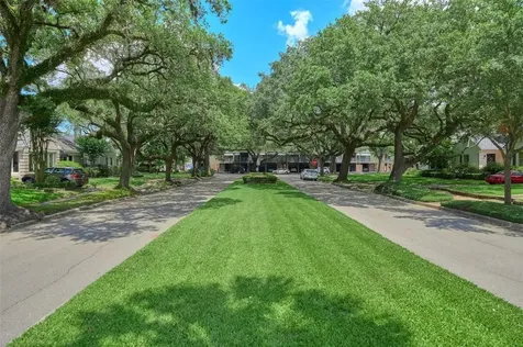1652 Vassar Street Houston TX 77006