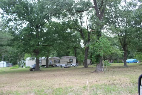 19 County Road 641 Kenefick TX 77535