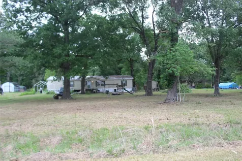 19 County Road 641 Kenefick TX 77535