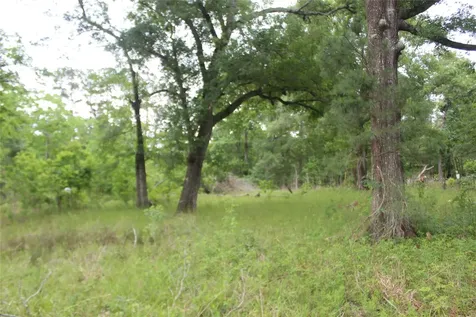 19 County Road 641 Kenefick TX 77535