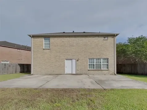 5521 Rio Alamo Street Rosharon TX 77583