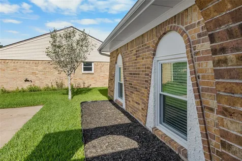 15803 Echo Hill Drive Houston TX 77059